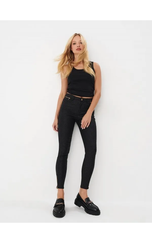 Pantaloni skinny